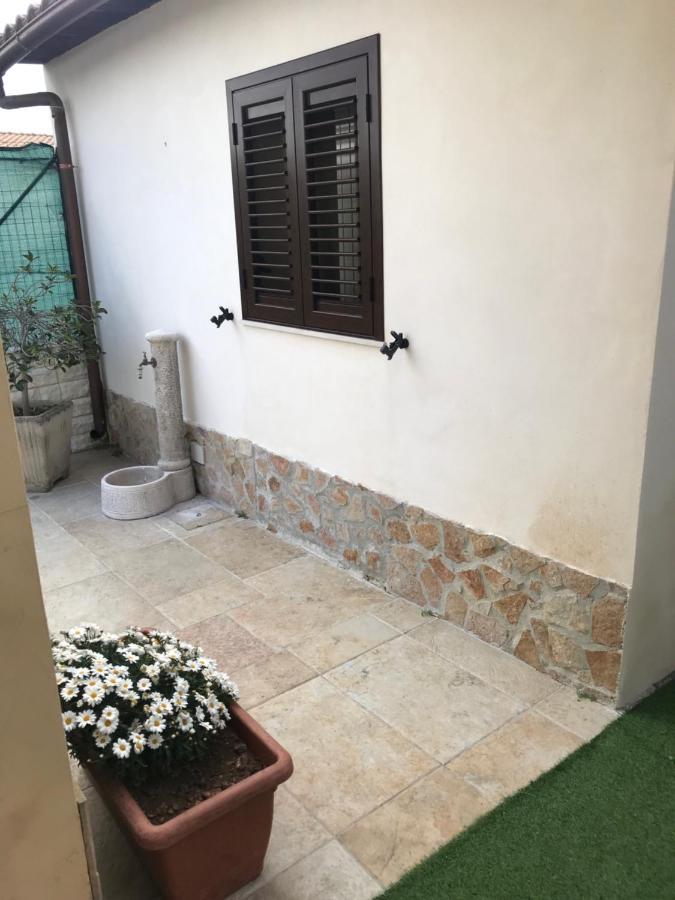 Casa Rosy Apartment San Corrado di Fuori Exterior photo