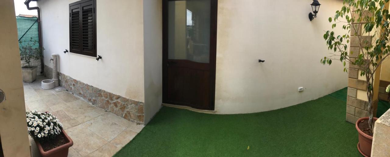 Casa Rosy Apartment San Corrado di Fuori Exterior photo